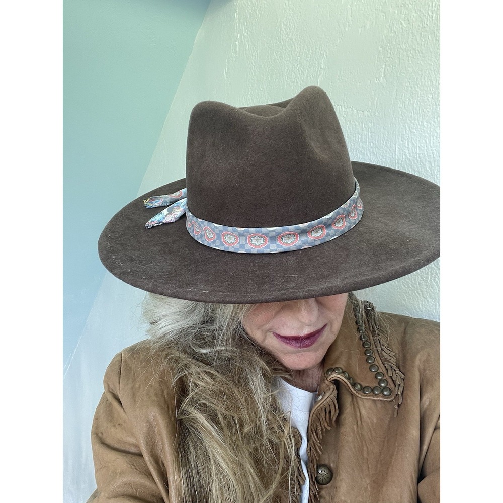 Johnny Was Brown 100% Wool Wide Brim Fedora Hat with Floral Print Silk Band - Picture 6 of 6